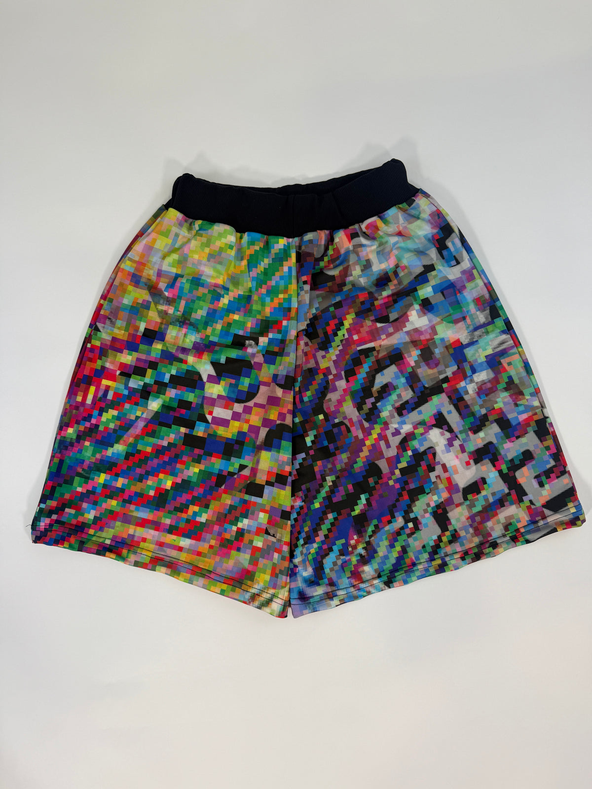 Pixel Gaze Shorts