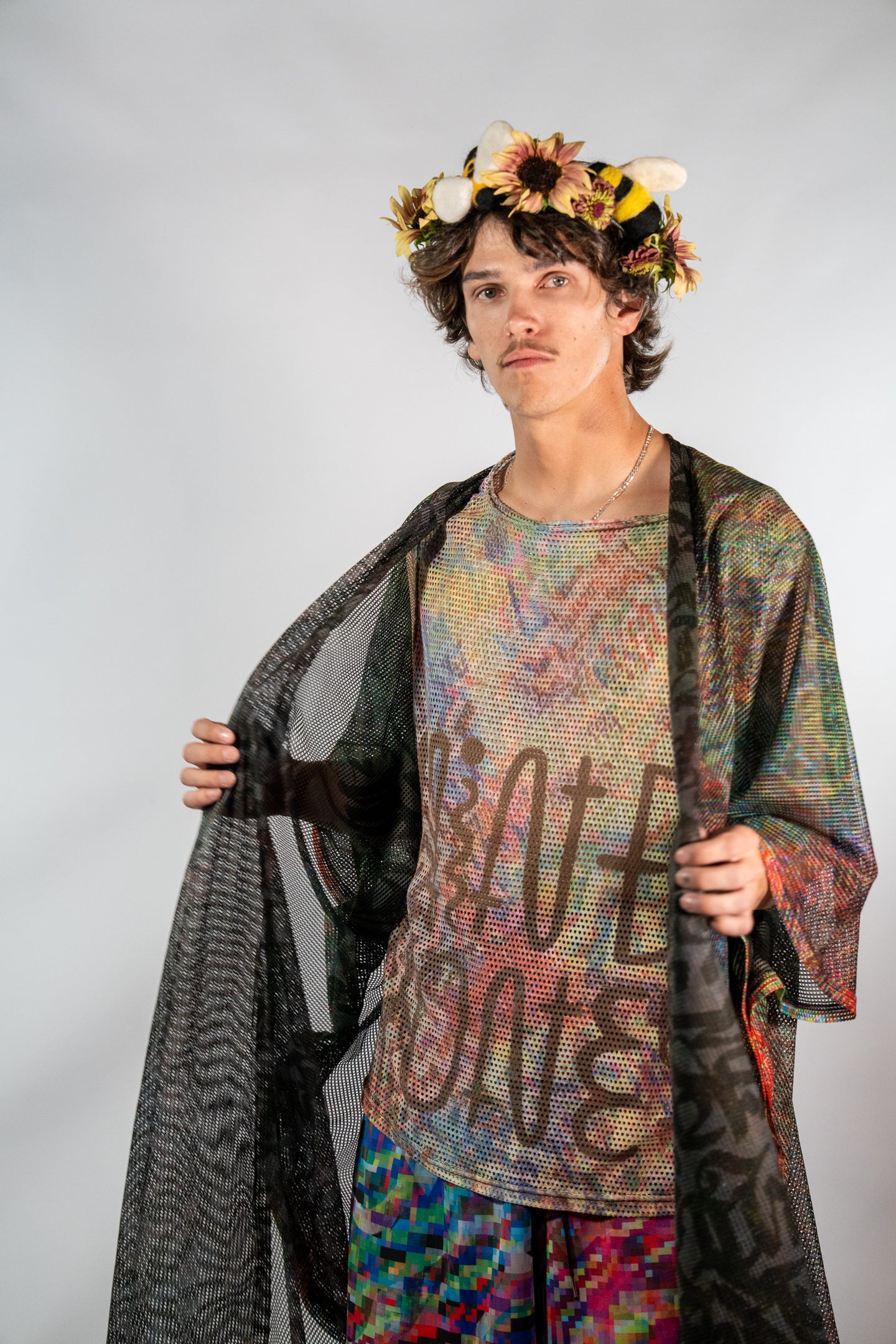 Mesh Pixel Gaze Tank